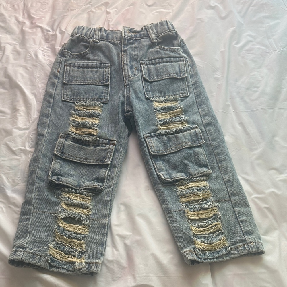 Distressed Light Wash Cargo Denim Pants - Light Blue